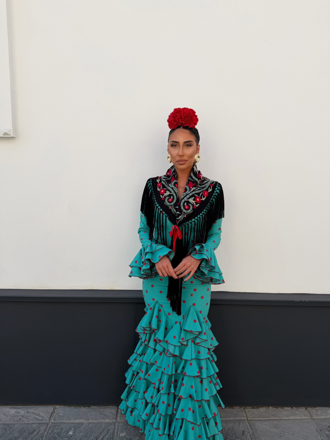 Vestido Sevilla turquesa lunar rojo