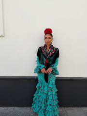 Vestido Sevilla turquesa lunar rojo