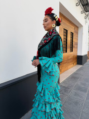 Vestido Sevilla turquesa lunar rojo