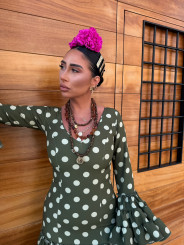 Vestido Coria verde oliva lunar verde empolvado