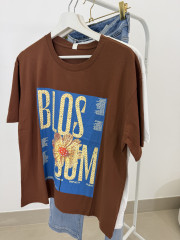 Camiseta Blos Som marron