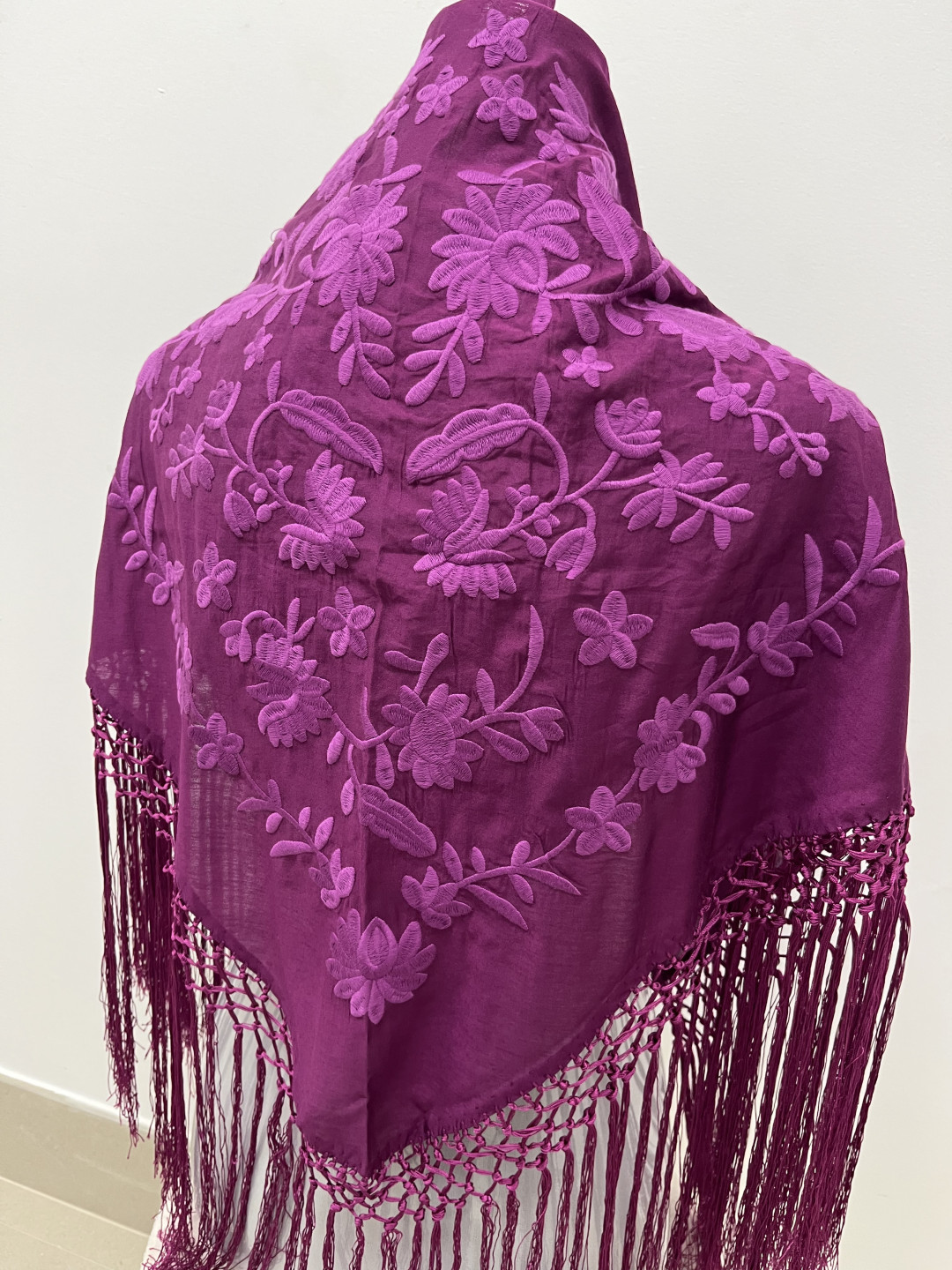 Manton bugambilla bordado liso