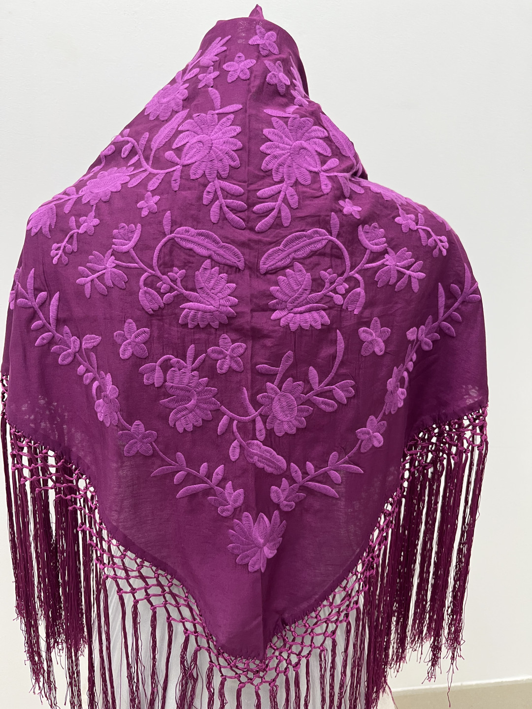 Manton bugambilla bordado liso