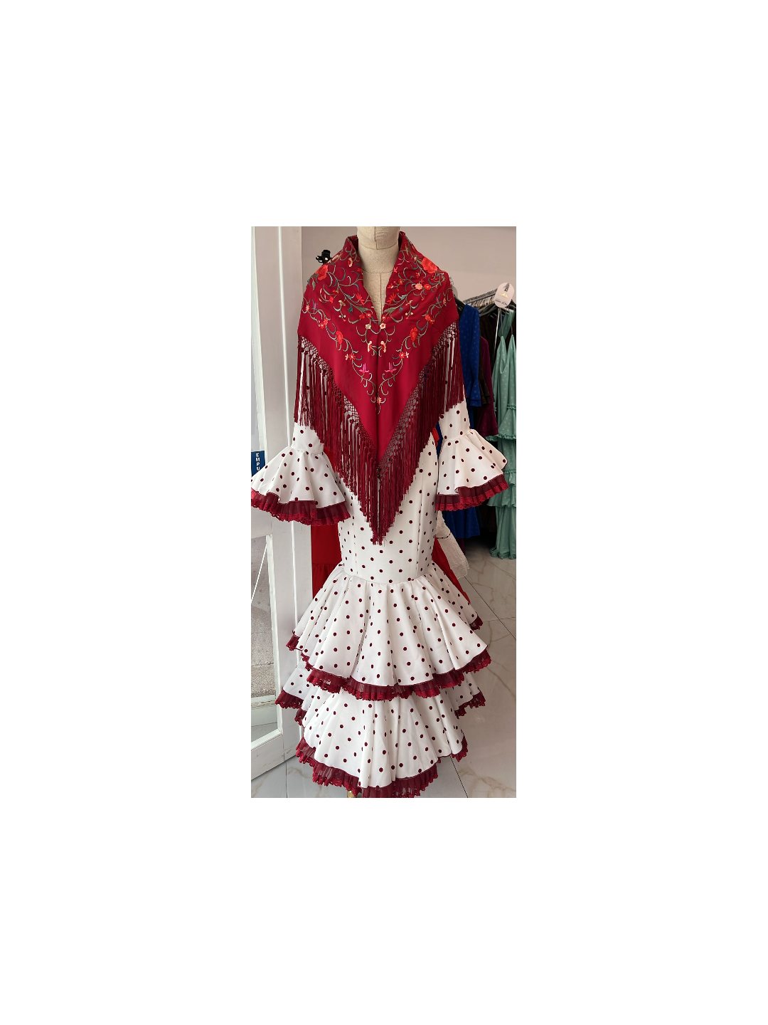 Vestido Abril blanco con lunar tinto