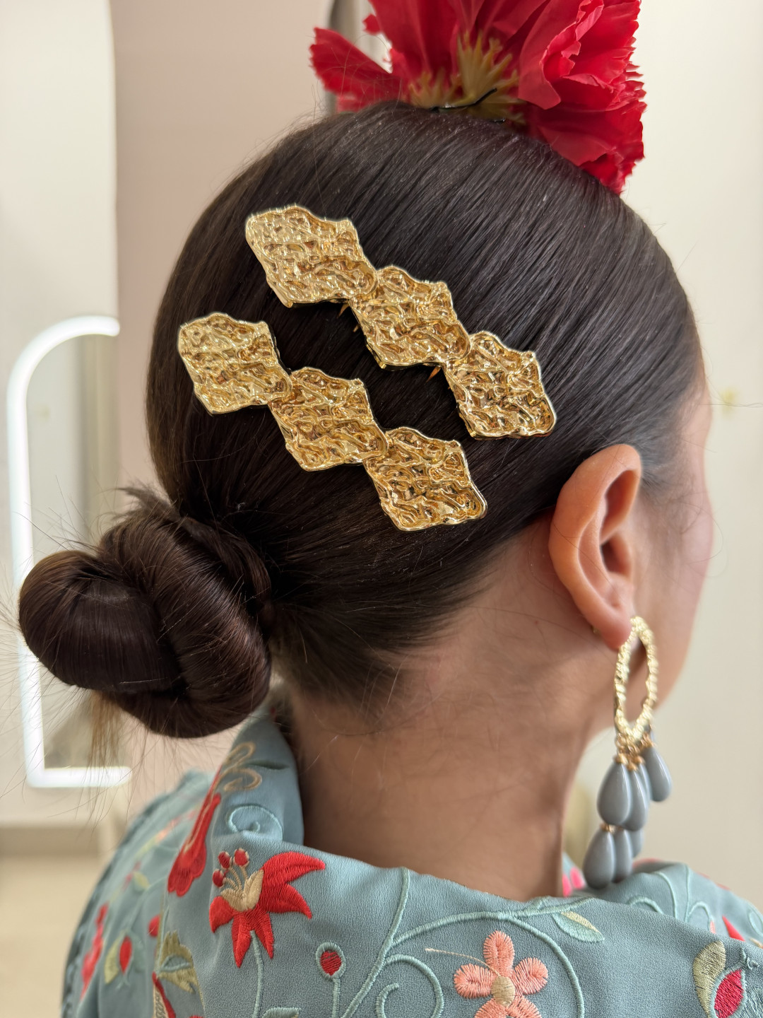 peina brocada triple dorada grande