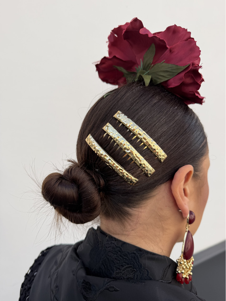 peina brocada dorada