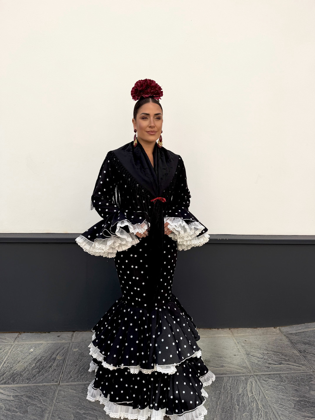Vestido Abril negro con lunar blanco