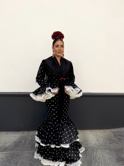 Vestido Abril negro con lunar blanco