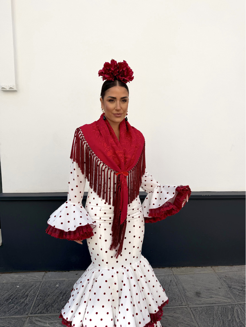 Vestido Abril blanco con lunar tinto
