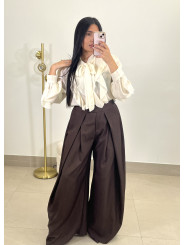 Pantalon pinzas barrel marron