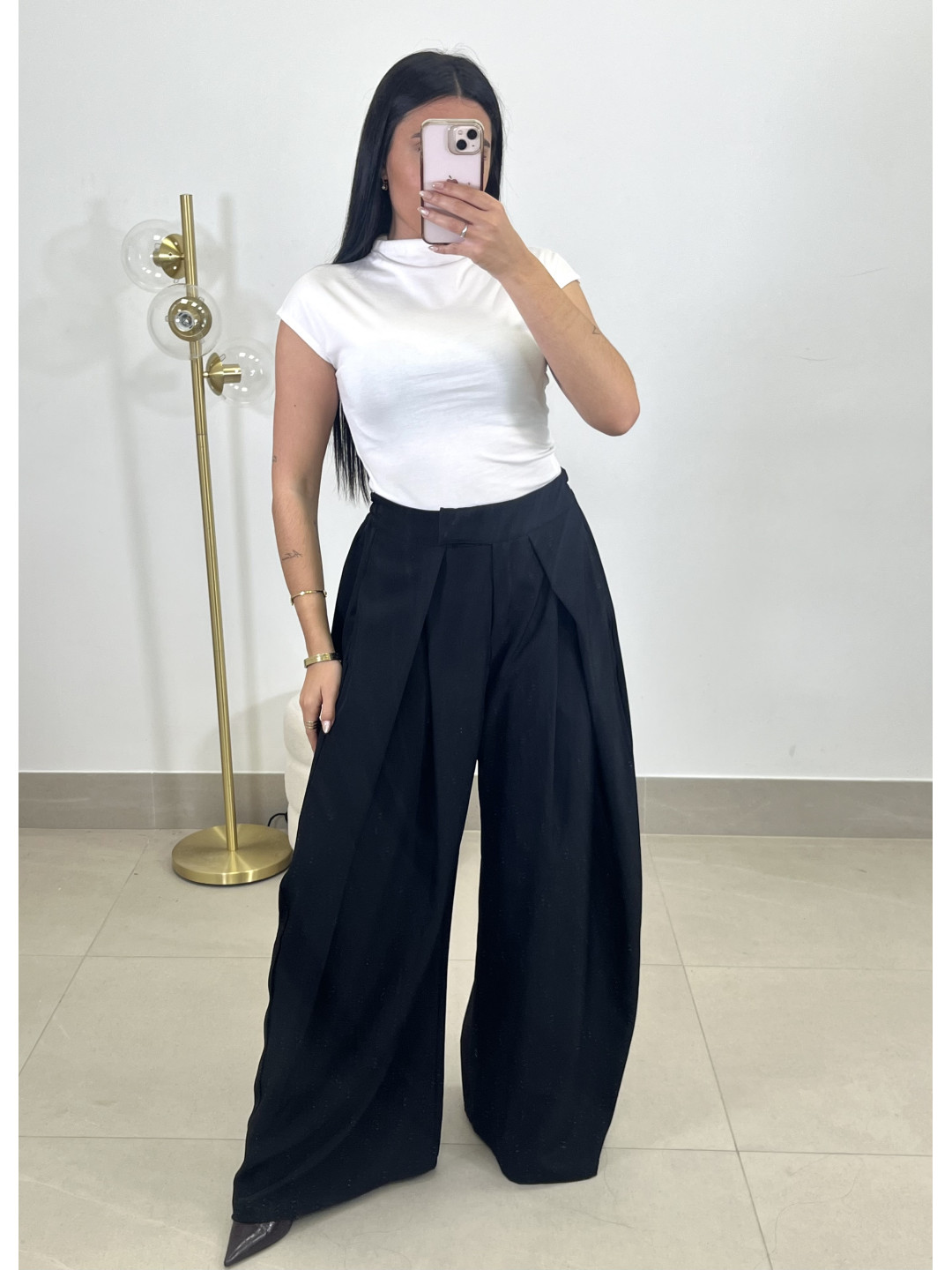 Pantalon pinzas barrel negro