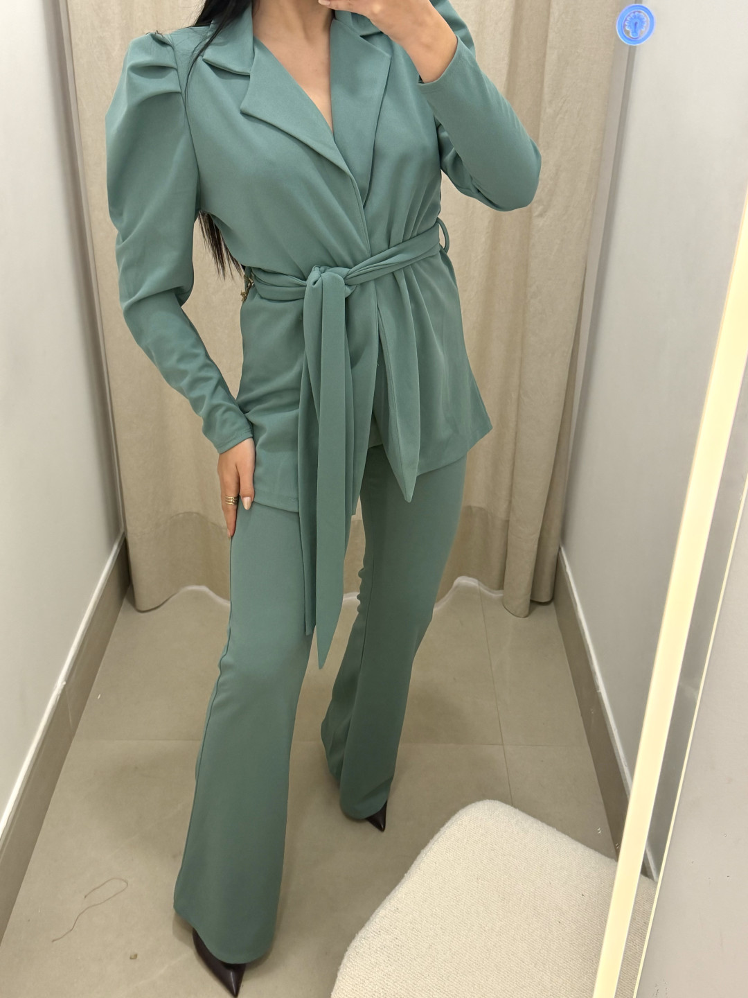 Conjunto Marzo verde agua