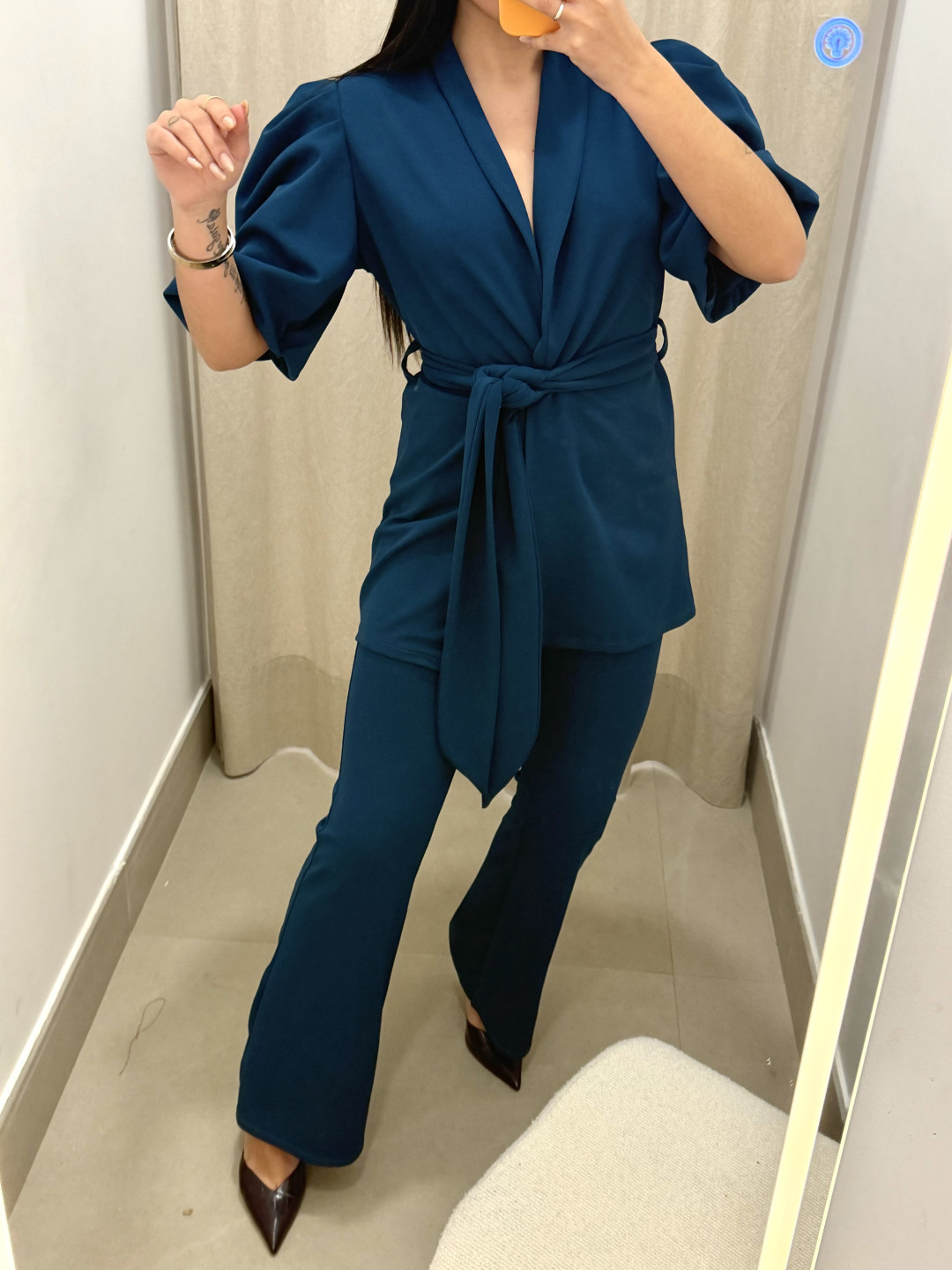 Conjunto Marzo manga corta petroleo