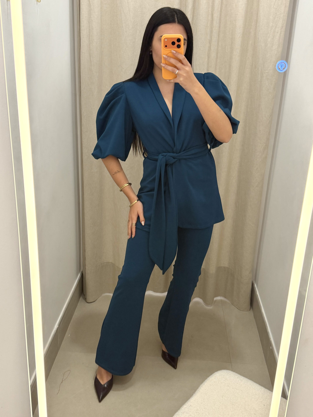 Conjunto Marzo manga corta petroleo