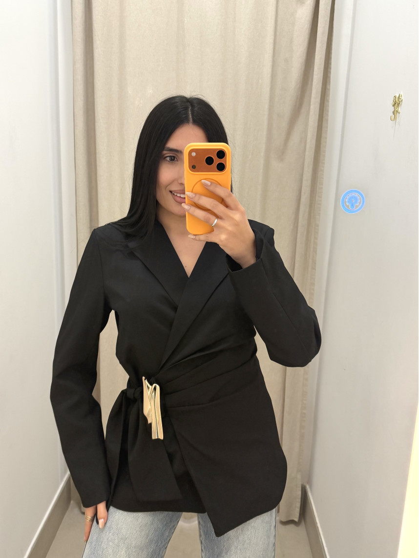 Blazer cruzada estructura negra