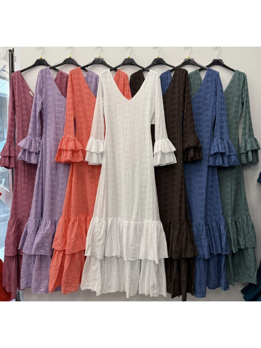 Bata perforada blanca