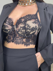 bralette encaje negro