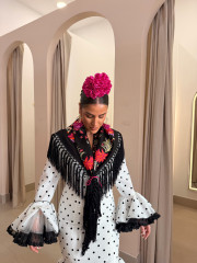 Vestido abril blanco lunar negro