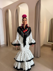 Vestido abril blanco lunar negro