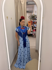 Manton Villamanrique azul con flores