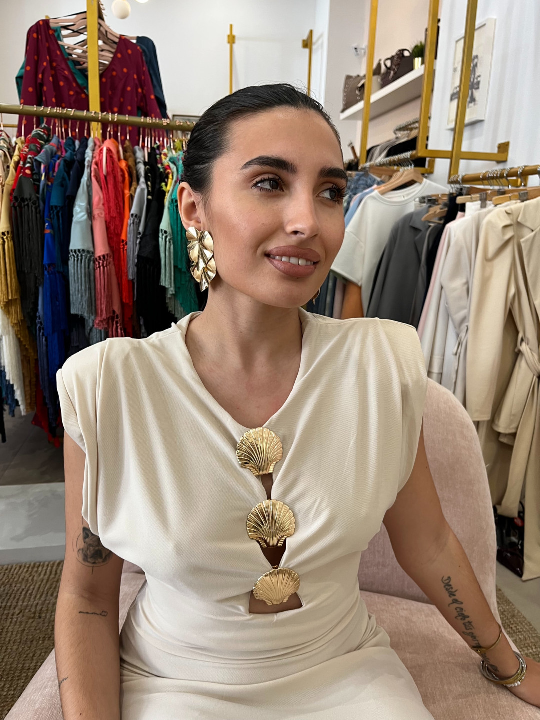 Vestido concha beige