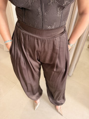 Pantalon globo seda marron