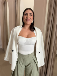 Pantalon balloon detalle pinzas