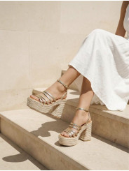 Sandalia Rafia plataforma Macarena