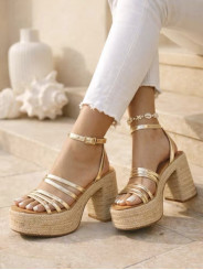 Sandalia Rafia plataforma Macarena