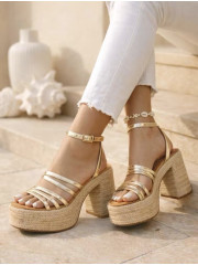 Sandalia Rafia plataforma Macarena