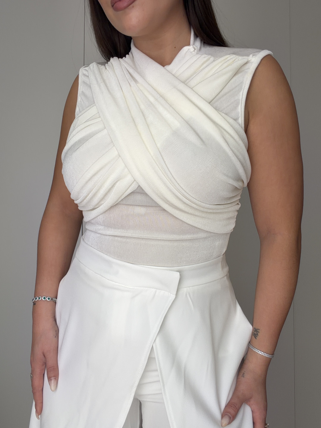 Top efecto brillos drapeado