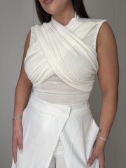 Top efecto brillos drapeado