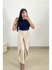 Pantalon barrel detalle cruzado beige