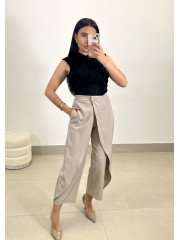 Top efecto brillos drapeado negro