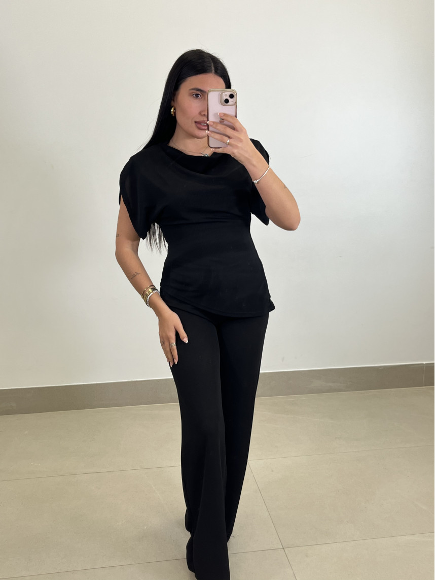 conjunto adele negro