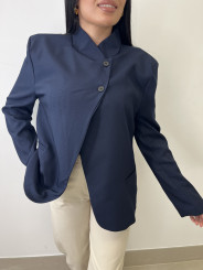 Blazer detalle cierre viral azul marino