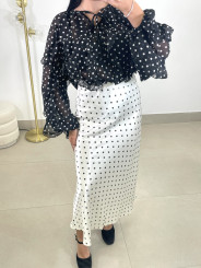 Falda satinada lunar blanca