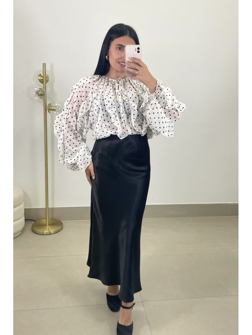 Falda satinada negra