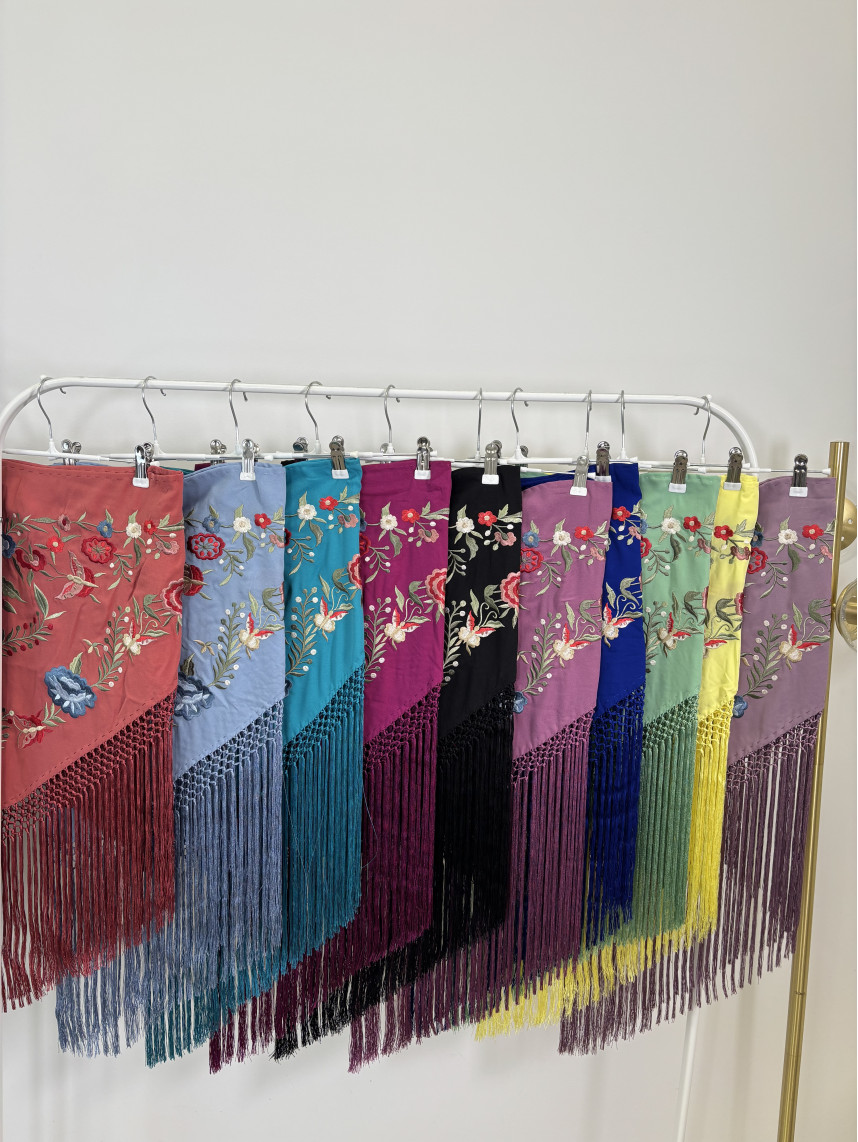 Mantón promo flamenca fleco largo