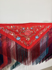 Manton flamenca fleco largo