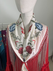 Manton flamenca fleco largo