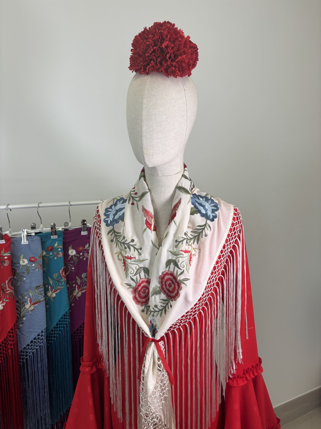 Manton flamenca fleco largo