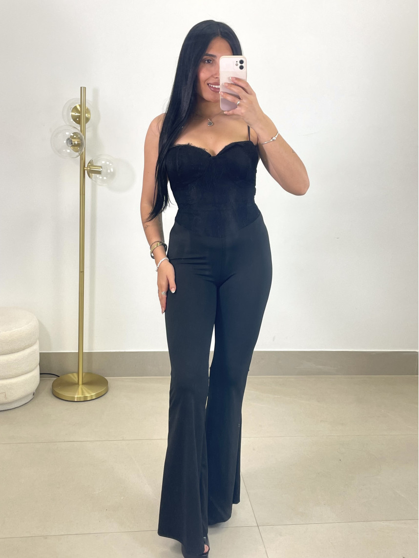 Mono detalle encaje negro