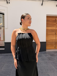 Falda vuelo capa negra