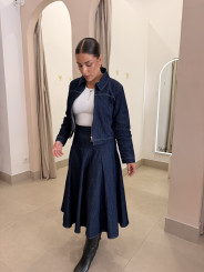 Chaqueta vaquera oscura