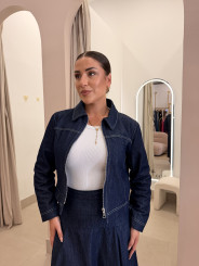 Chaqueta vaquera oscura