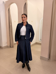 Chaqueta vaquera oscura