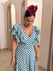 Bata Gines con volantes turquesa con lunar bugambilla