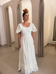 Bata perforada manga capa blanca