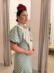 Bata marisma verde empolvado con lunar negro